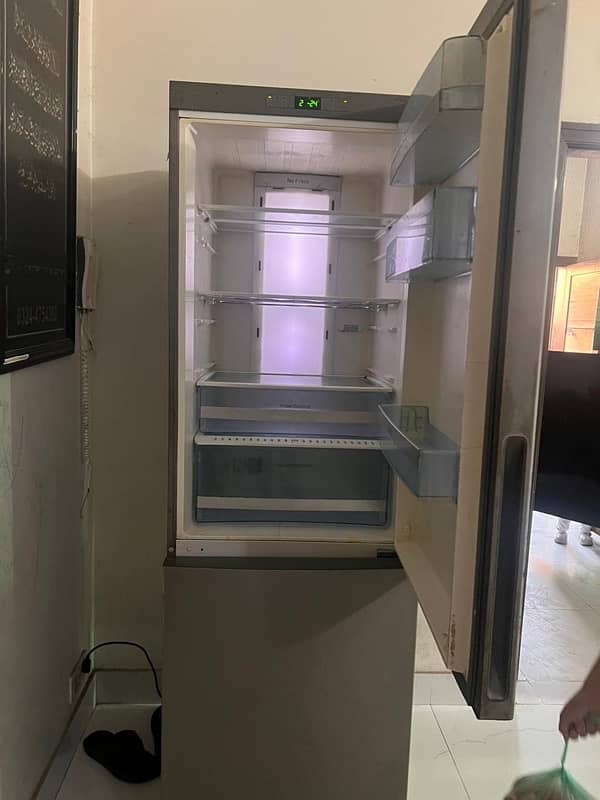 haier refrigerator *NO FROST* 3