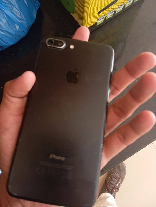 iphone 7 plus 32gb PTA approved 1