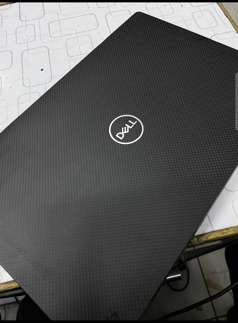 Dell 7410 i5 10 generation 16 gb ram 3