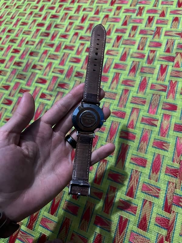 casual watch 4