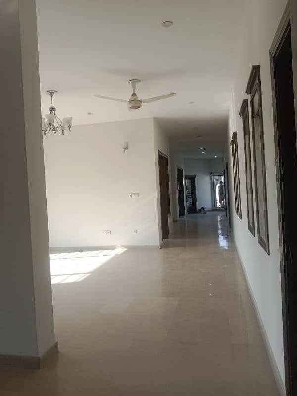 2 Kanal Upper Portion Availabe For Rent in G-16 Islamabad. 9