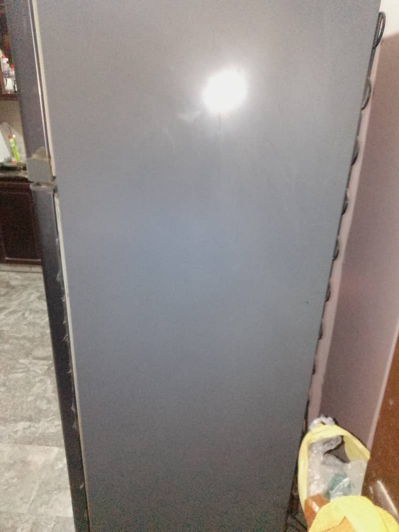 Haier Refrigerator HRF-355 Metallic Grey 3