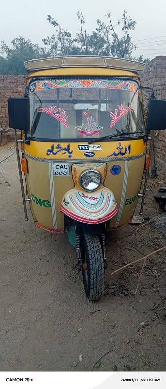 CNG riksha 0