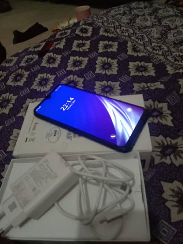 vivo y17 8gb 256gb with box charge 0