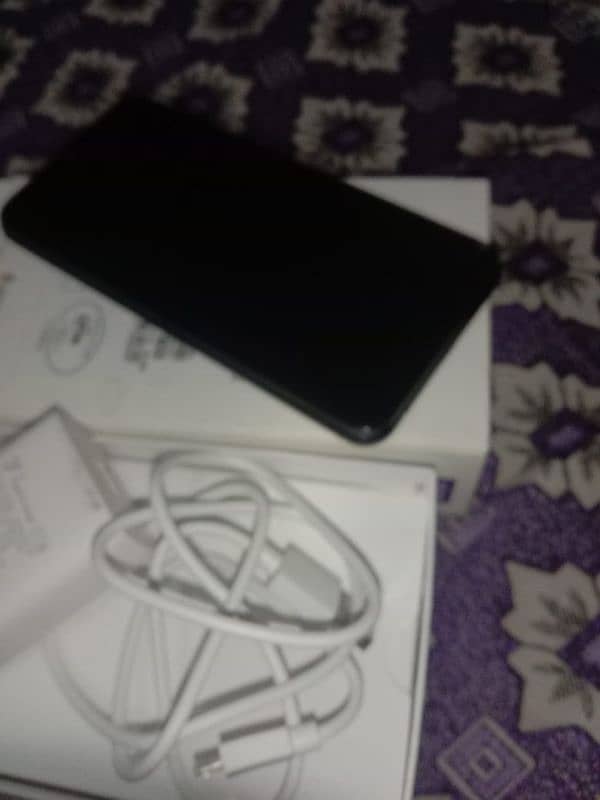 vivo y17 8gb 256gb with box charge 1