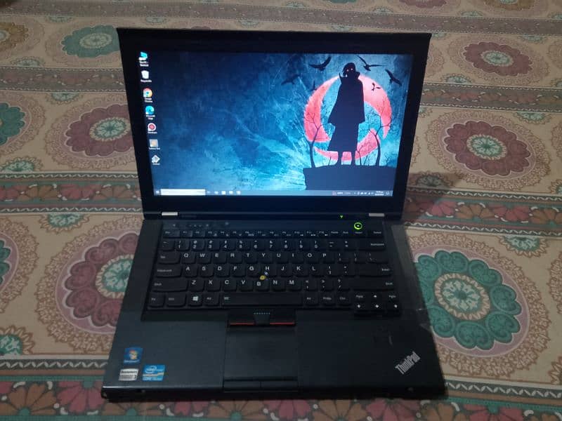 Lenovo T430s Thinkpad i5 3rd generation 4/128 3