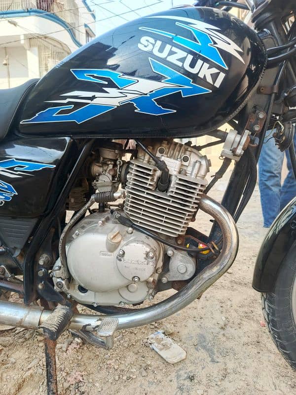 Suzuki gs 150 se 3