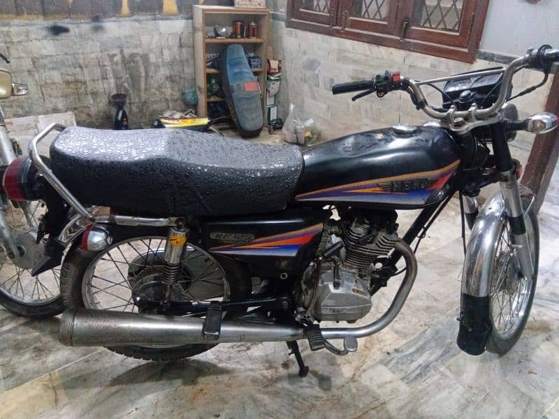 Hero 125 2007 model hyd num urgent sell gari ok 1