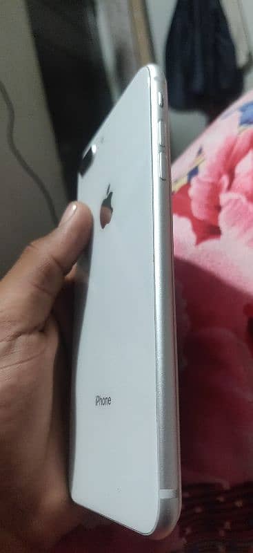 I phone 8 plus non pta 4