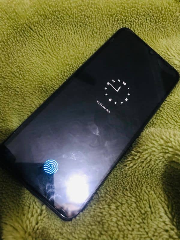 vivo V21e new condition 10 by 10 5