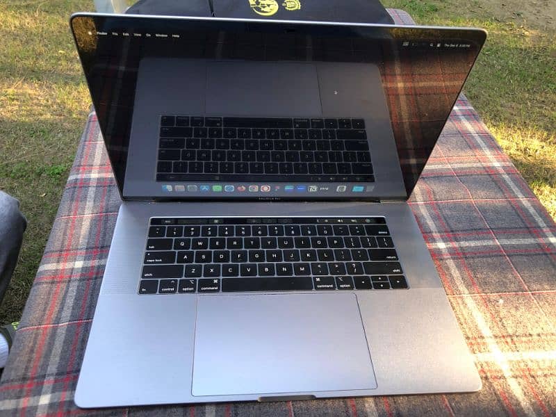 MacBook Pro 2018 For Sale 8