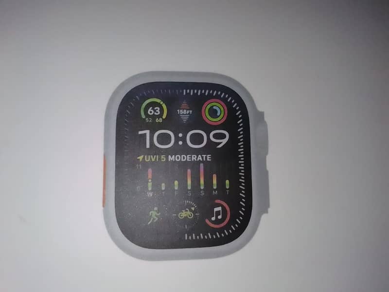 Apple Watch Ultra 2 (49 mm - Titanium) 0