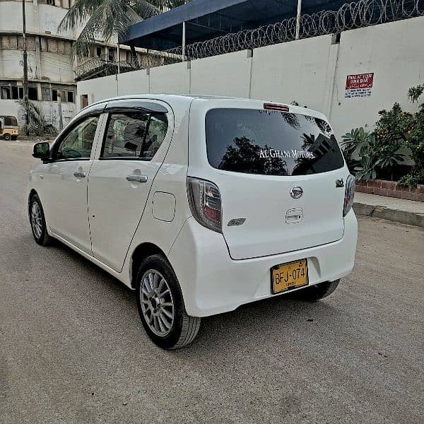 Daihatsu Mira 2013 4