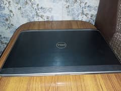 Dell Latitude E6320 Series