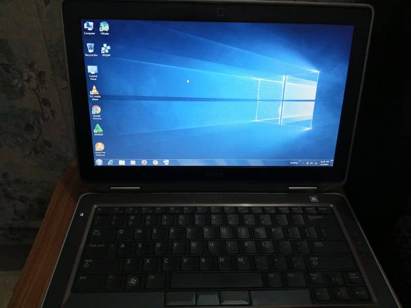 Dell Latitude E6320 Series 3