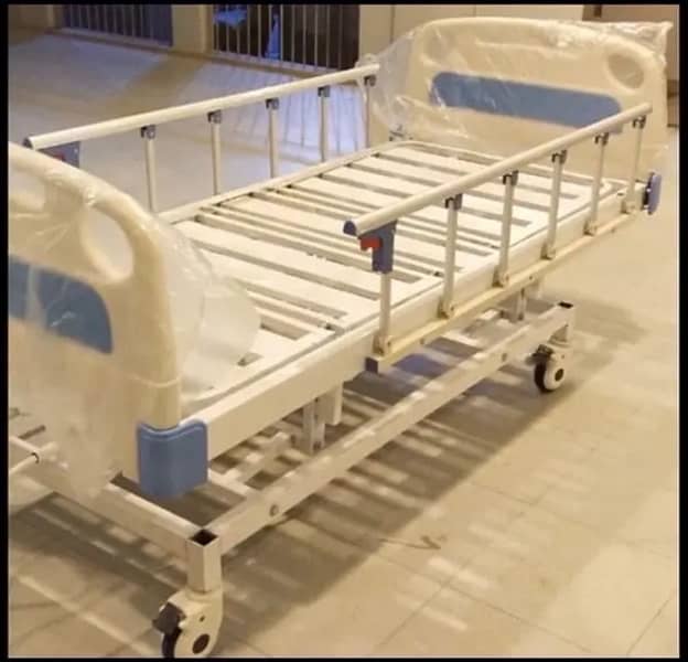 Electric PatientBed With Ups Bettery backup Best Quality in asia 2