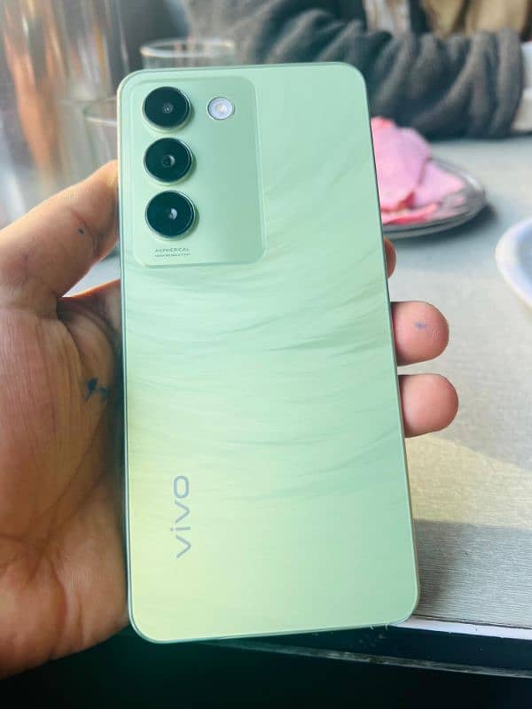 Vivo  y100 with box and new condition with 16GB Ram 0