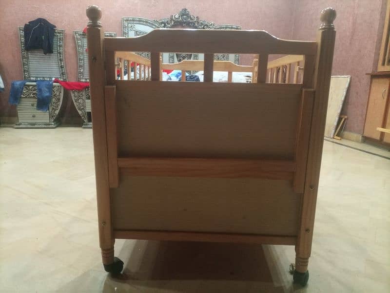 baby cot in good condition 8