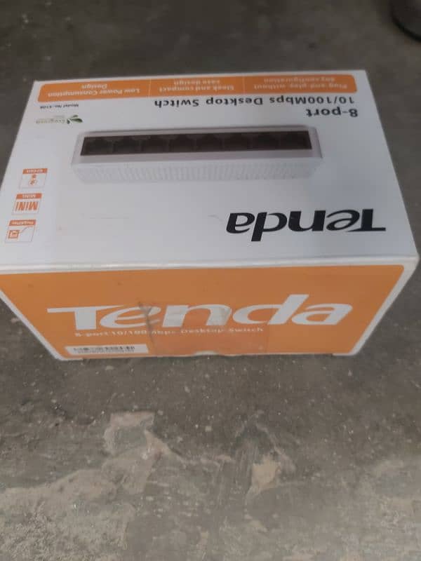 Tenda 8 Port Switch 0