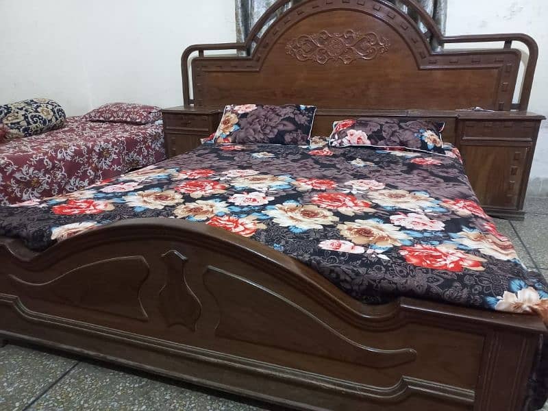 pure wood bed heavy bed 1