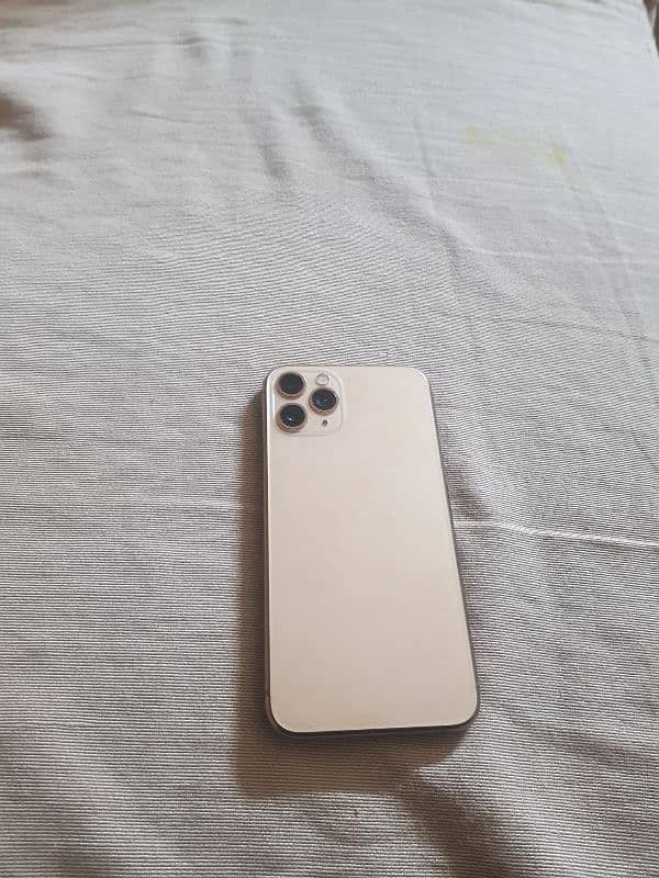 I have selling phone. 1