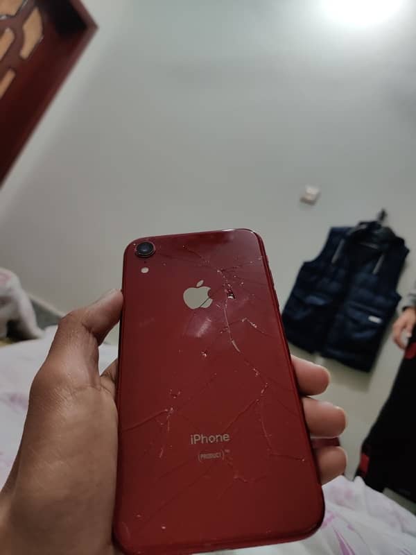 Iphone Xr 64GB JV Non Pta 25k final 1 rupia v km nhi ho ga 1