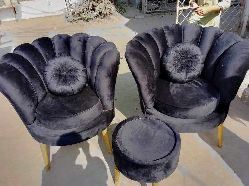 Flower Chairs with Coffee Table 8