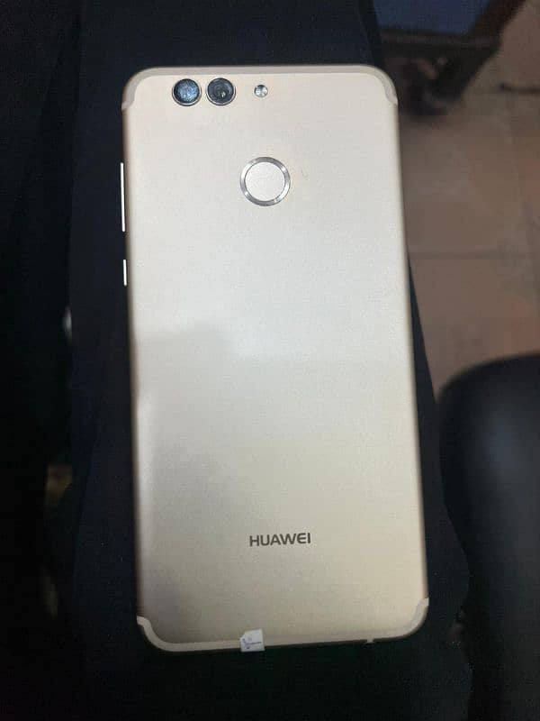 Huawei nova 2 plus 4/128 0