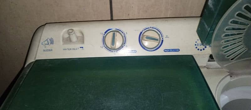 Haier by company medium size washing machine 3