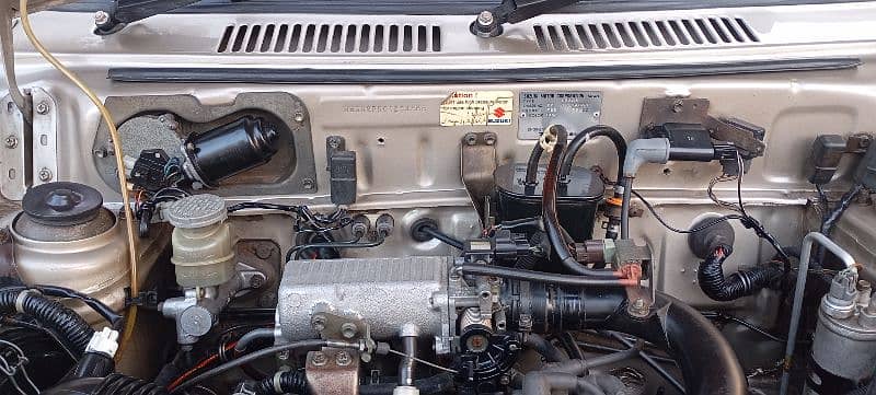 Suzuki Mehran VXR 2017 12