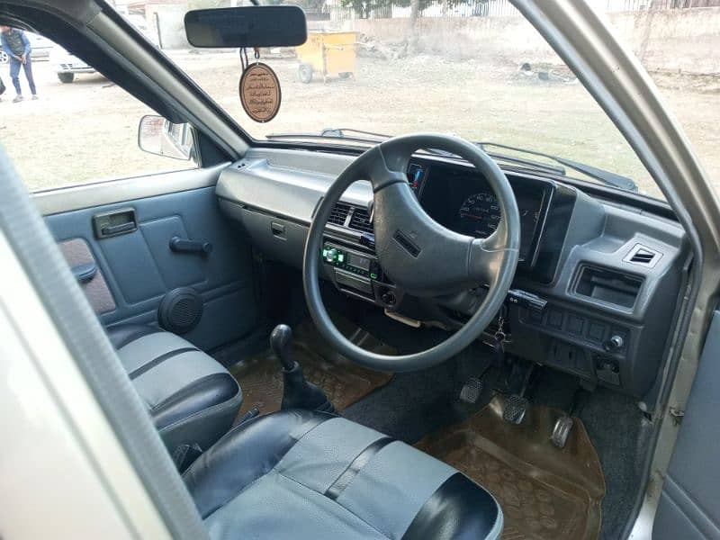 Suzuki Mehran VXR 2017 15