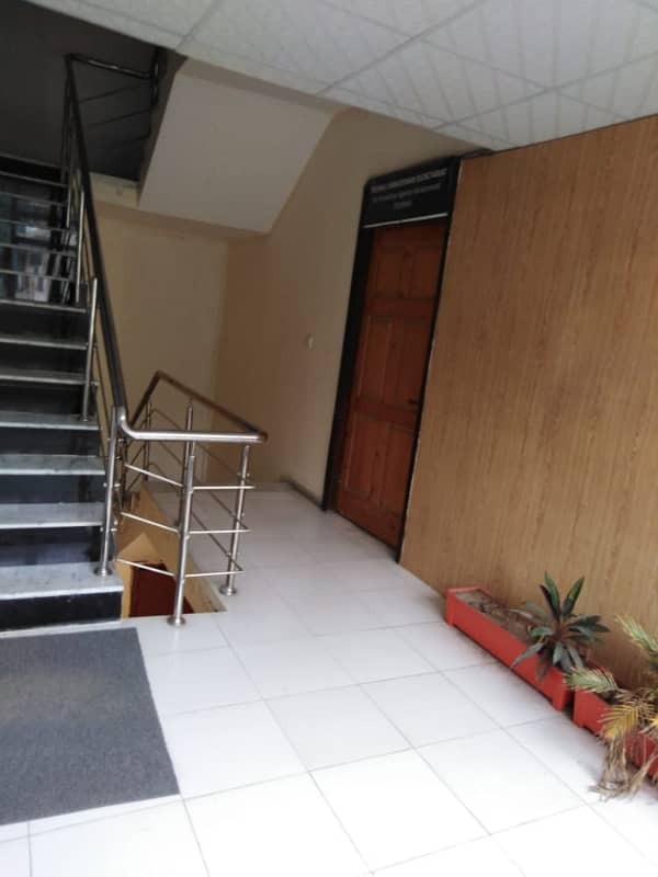 F 8 first floor space for rent 5