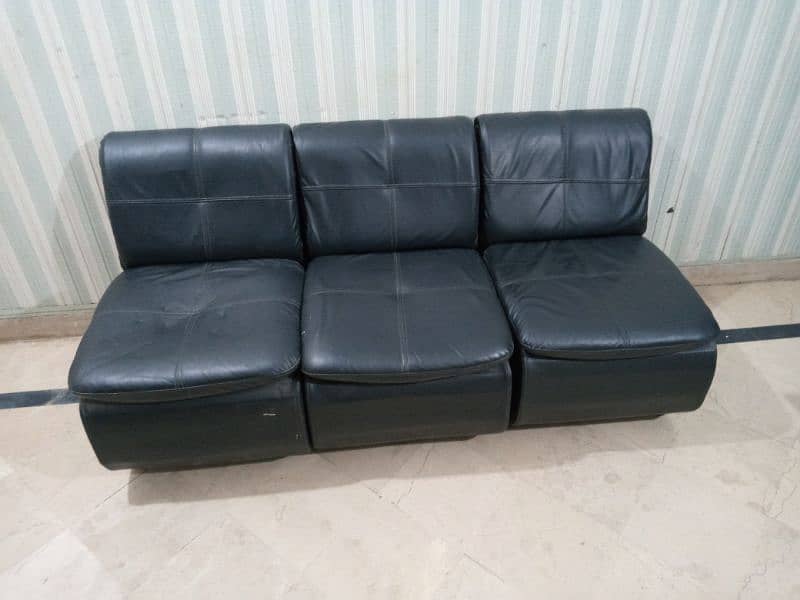 Sofa And chairs| 3 single sofa and 2 chairs | 3