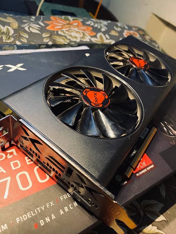 XFX rx 5700xt 1