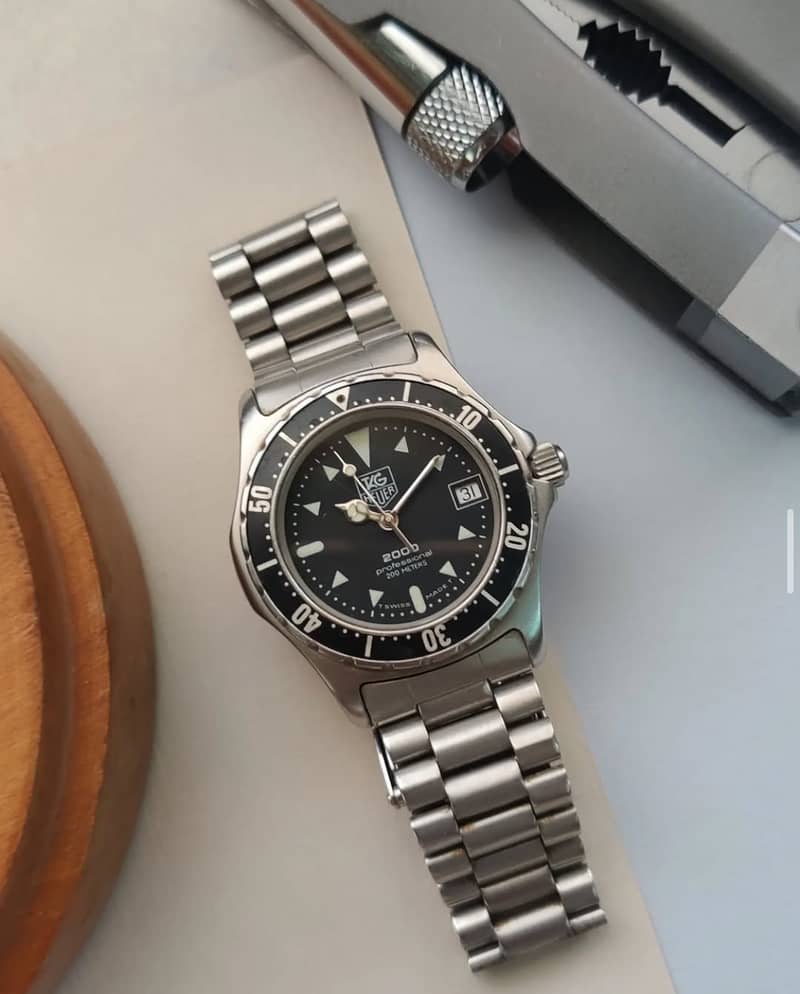 Vintage Tag Heuer Professional 1982 diver. 34 mm with box and bracelet 0