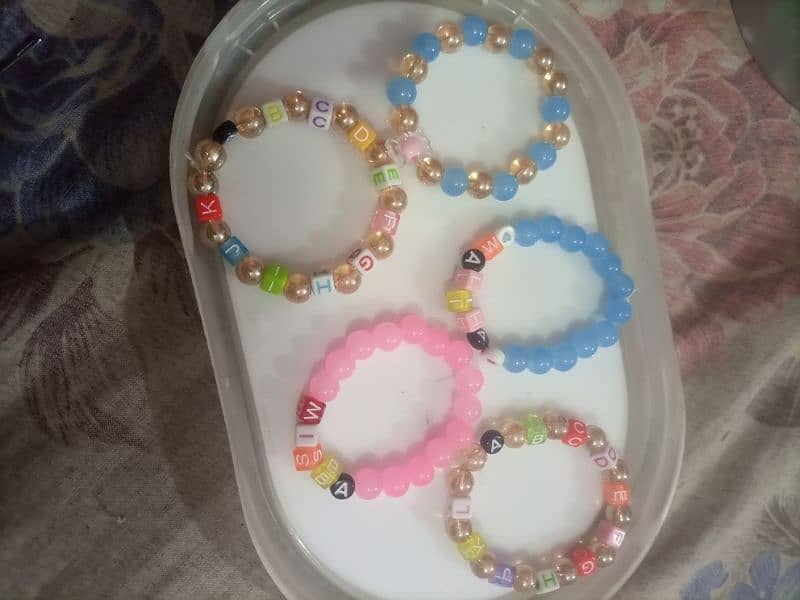 bracelet for girls made with glass Beads 15