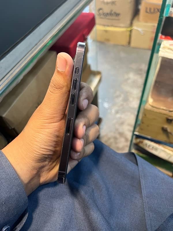 i phone 14 pro 256gb 3