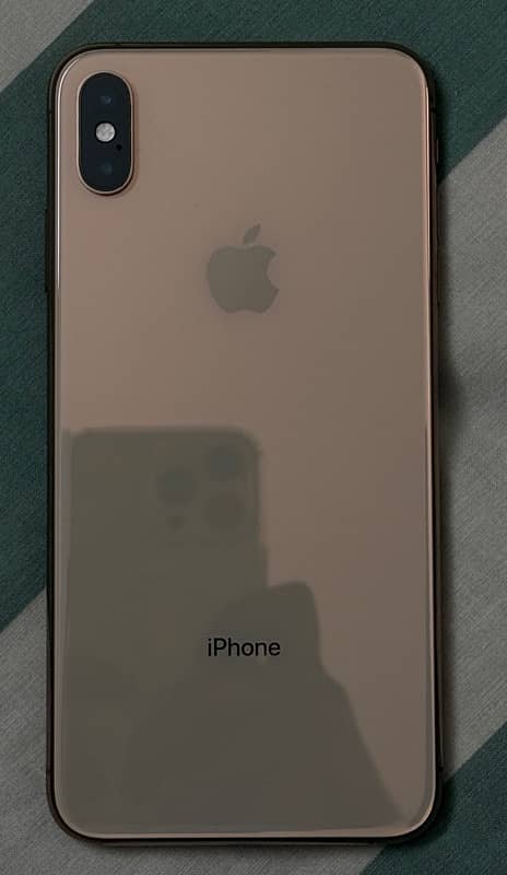 iPhone XS Max 256 GB, PTA approved 3