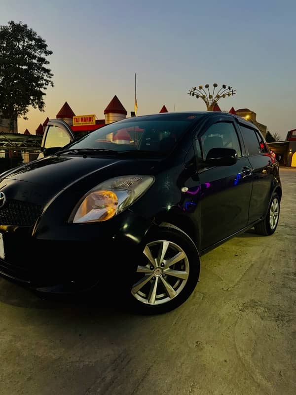 Toyota Vitz 2006 14