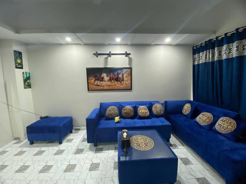 2 BED FURNISHED FOR RANT IN GULBERG GREEN 9