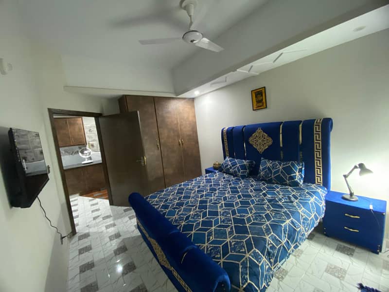 2 BED FURNISHED FOR RANT IN GULBERG GREEN 11