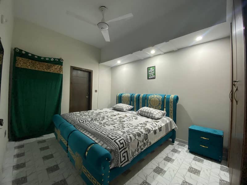 2 BED FURNISHED FOR RANT IN GULBERG GREEN 12