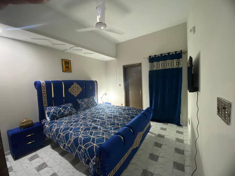 2 BED FURNISHED FOR RANT IN GULBERG GREEN 16