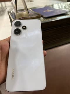 infinix Hot 30 play