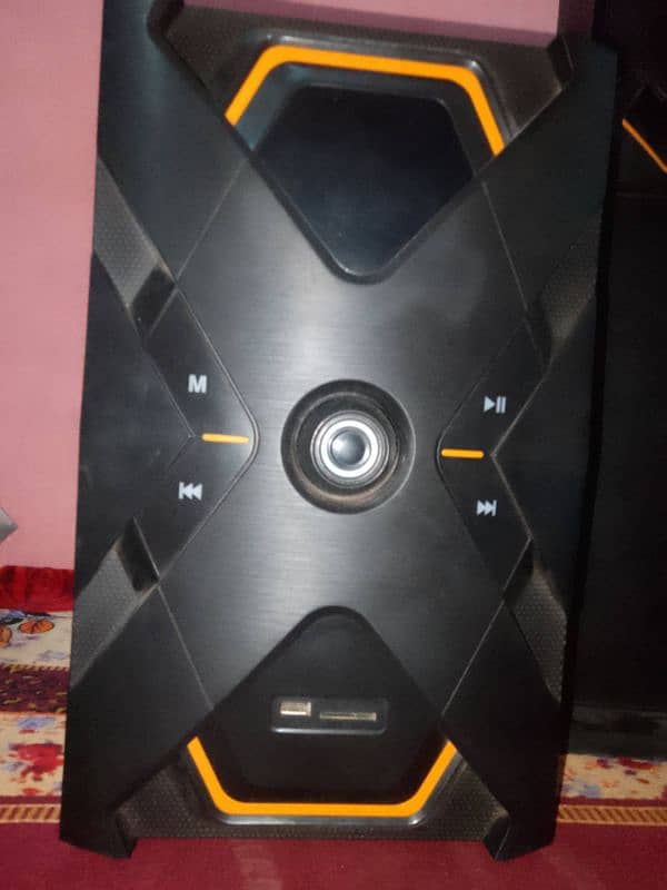 bush sound Rs'36000 0