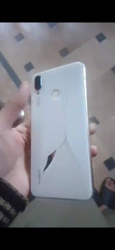 Huawei nova 3 1