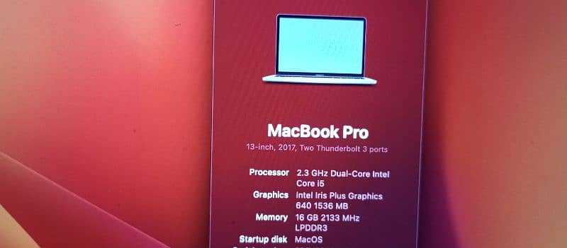 Macbook pro 2017 16 gb 512 gb in mint condition 2