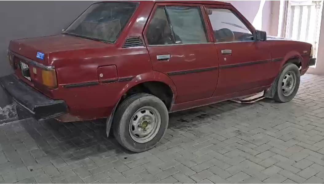 Toyota Corolla 1982 KE70 0