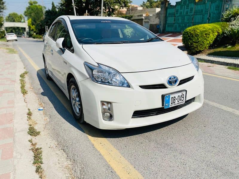 Toyota Prius 2015 9