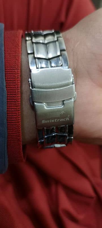 swistrack watch for men, Unique and shine able, neat and clean 1